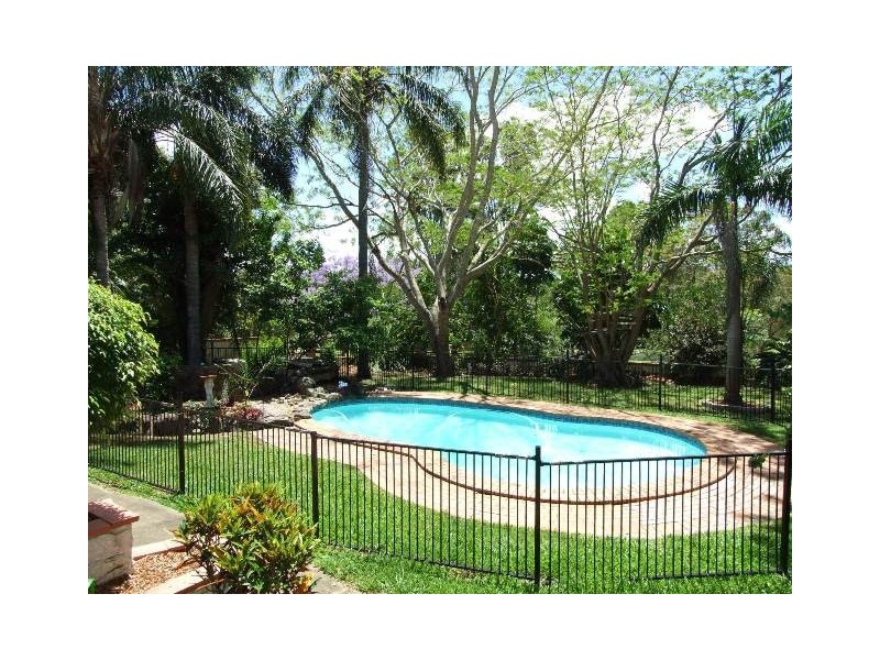 37 Burow Rd, Waterford QLD 4133
