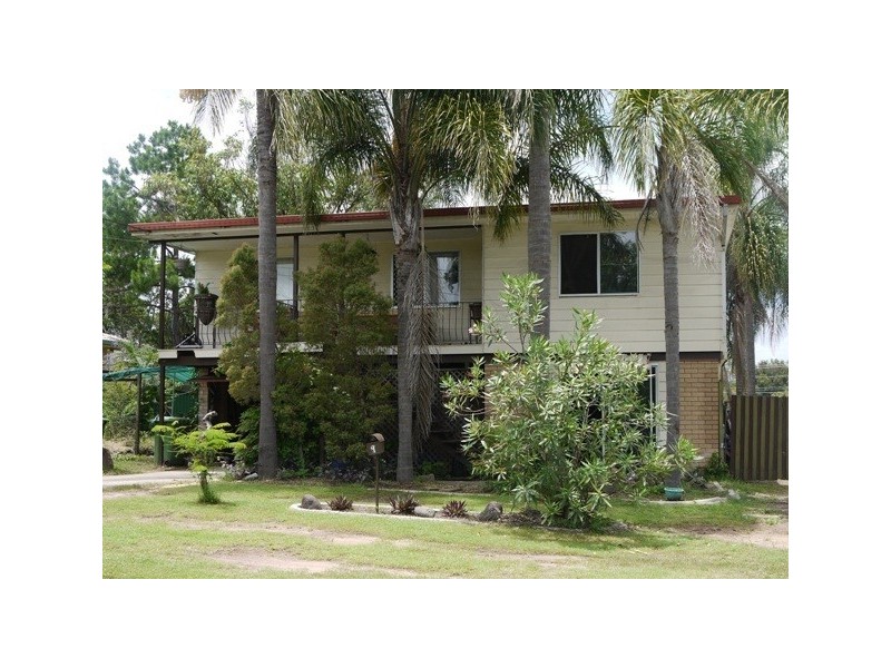 9 Pinewood St, Crestmead QLD 4132