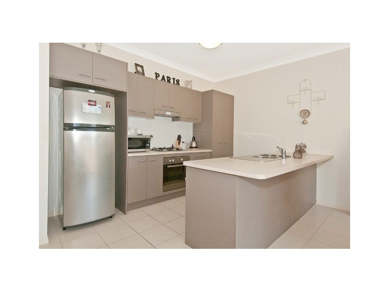 2/2 Millstream Rd, Waterford QLD 4133