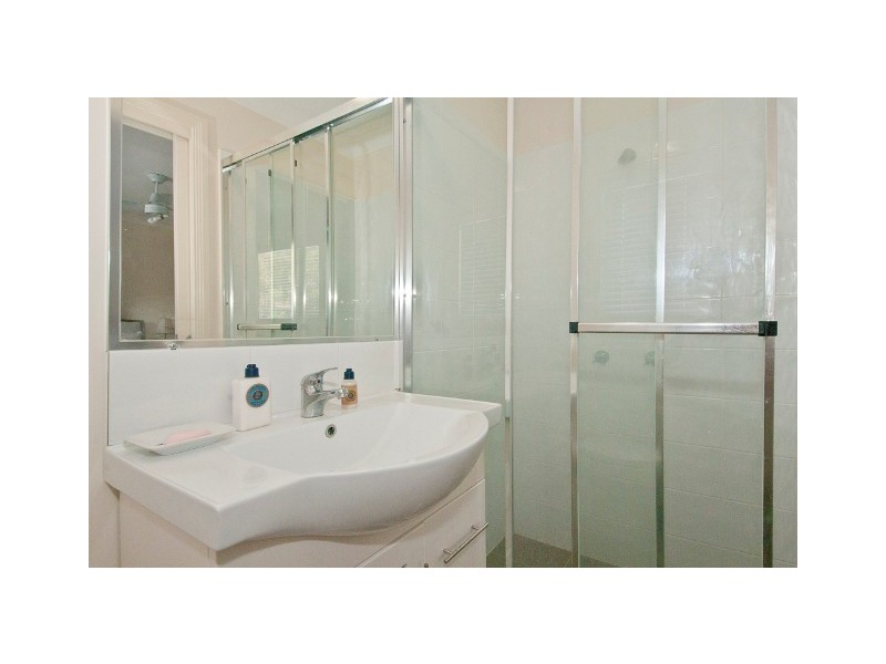 2/2 Millstream Rd, Waterford QLD 4133