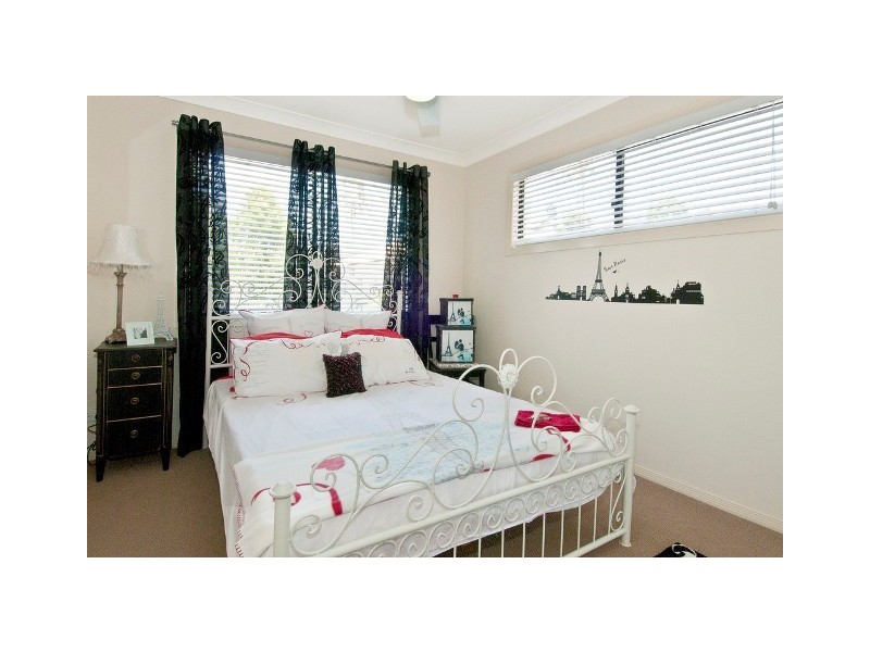 2/2 Millstream Rd, Waterford QLD 4133