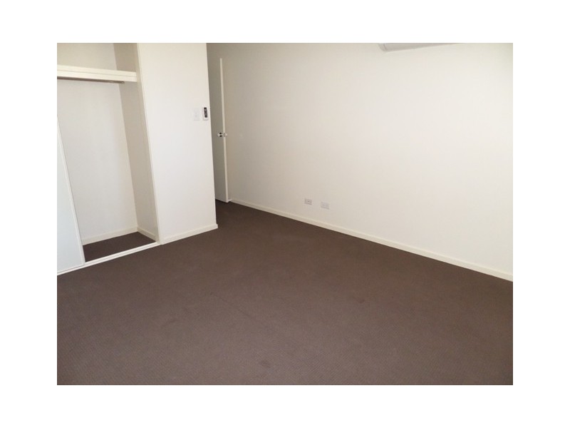 2 Maywood Street, Loganlea QLD 4131