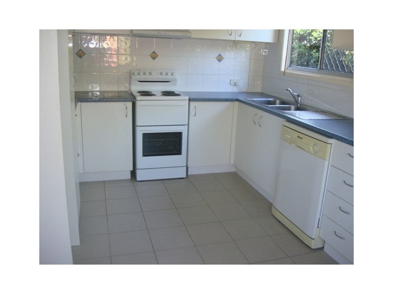 11 Meranti Street, Crestmead QLD 4132