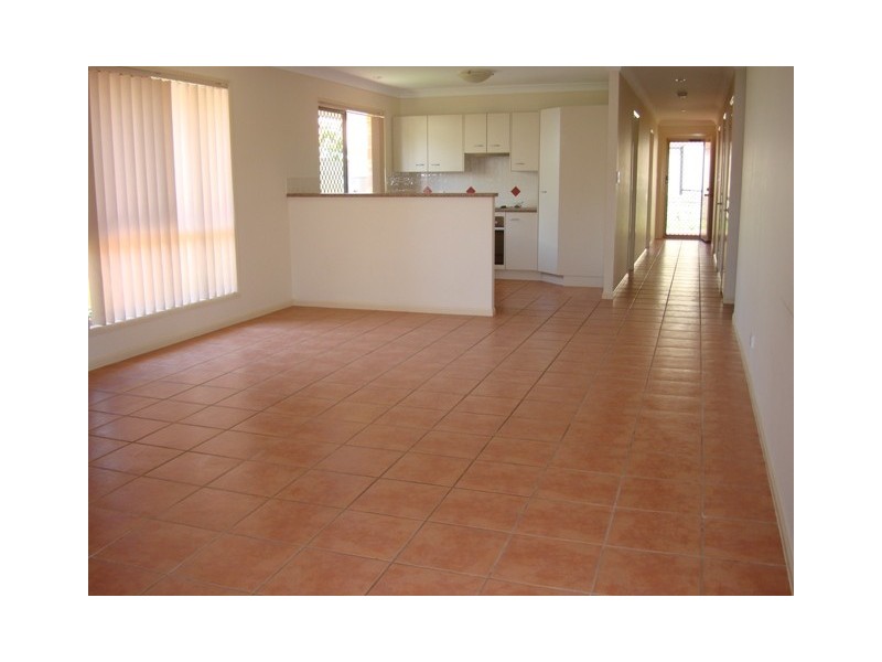 Crestmead QLD 4132