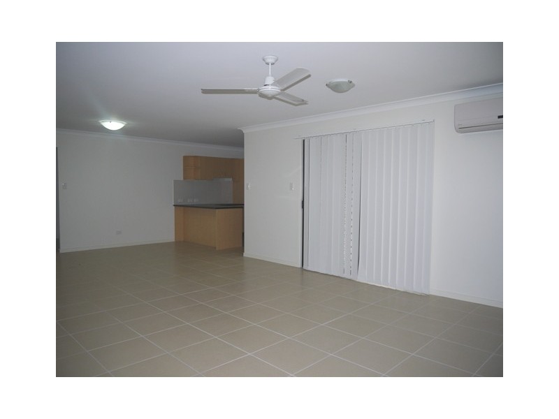 67A Second Ave, Marsden QLD 4132