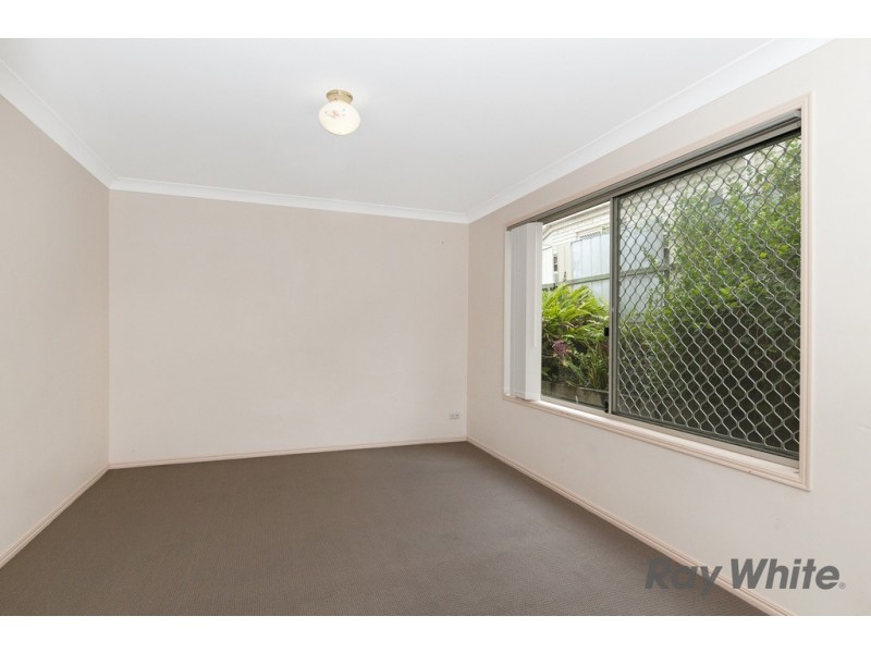 15 Meadow Street, Loganlea QLD 4131