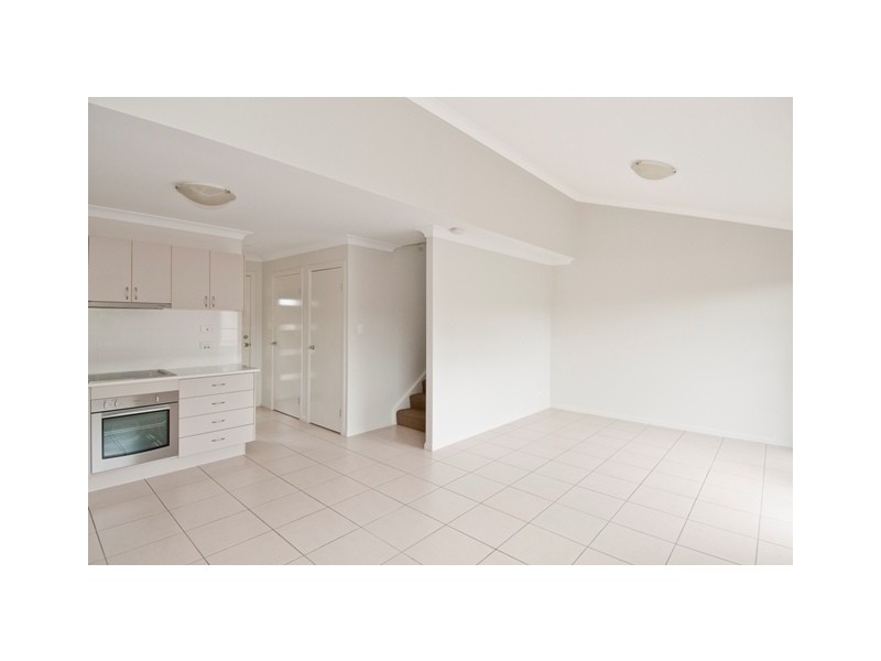 3/2-4 Gloucester Street, Waterford QLD 4133