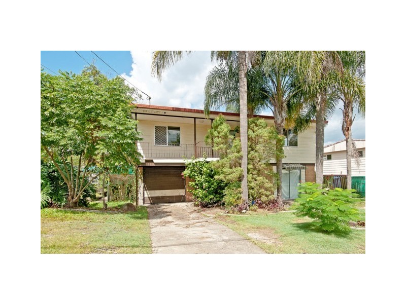 9 Pinewood St, Crestmead QLD 4132