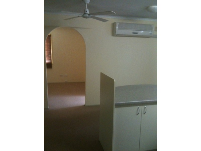 2 Duchess Court, Loganlea QLD 4131