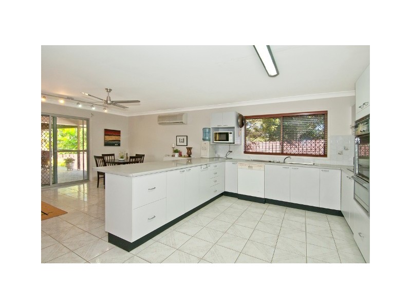 10 Bow Street, Waterford QLD 4133