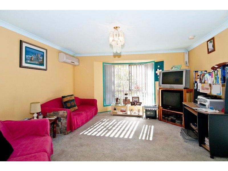 8 Limousin Place, Waterford West QLD 4133