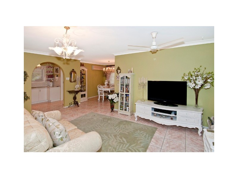 89 Parliament St, Bethania QLD 4205