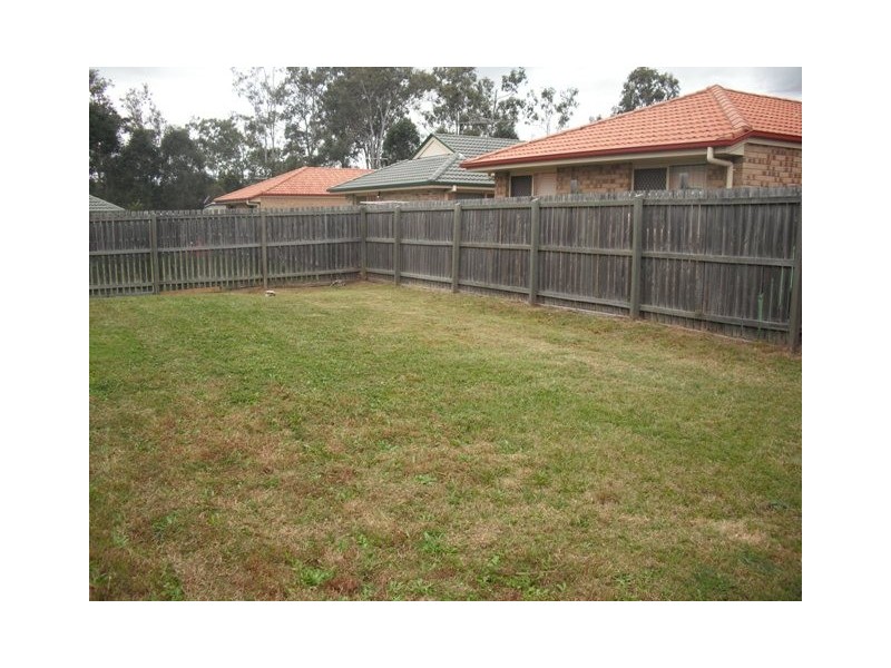 39 Craig St, Crestmead QLD 4132