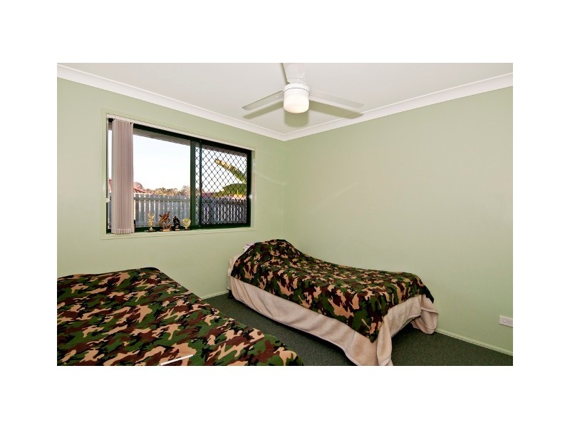 Crestmead QLD 4132