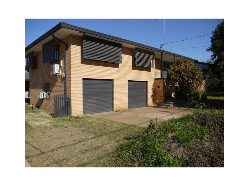 81 Nujooloo Rd, Slacks Creek QLD 4127