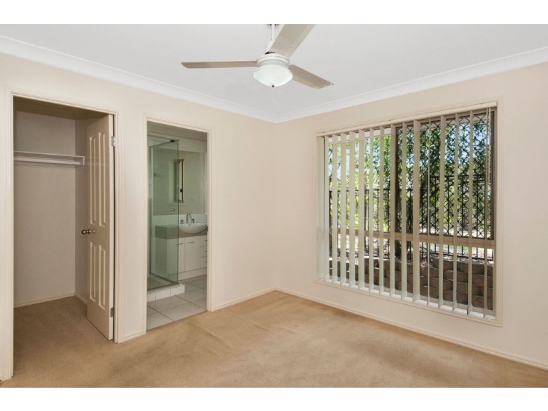 70 Goundry Drive, Holmview QLD 4207