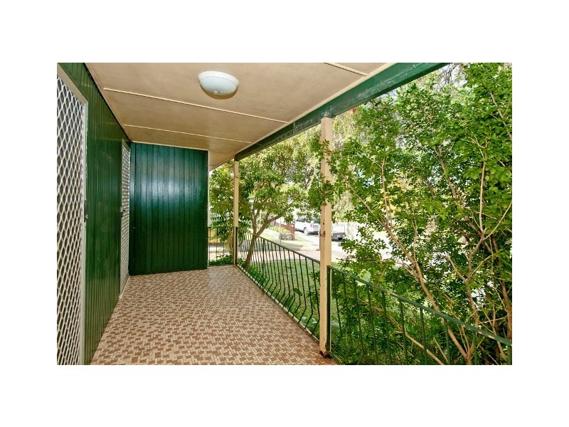 Logan Central QLD 4114