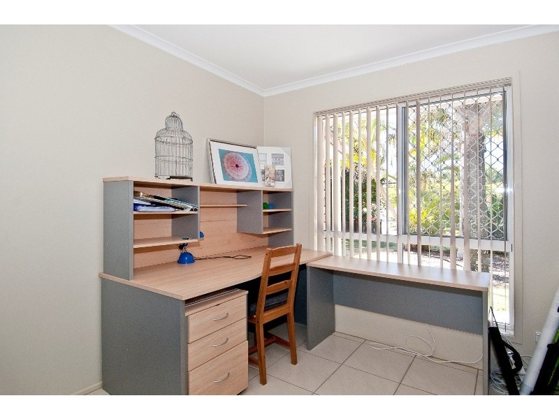 27 Apex Street, Marsden QLD 4132