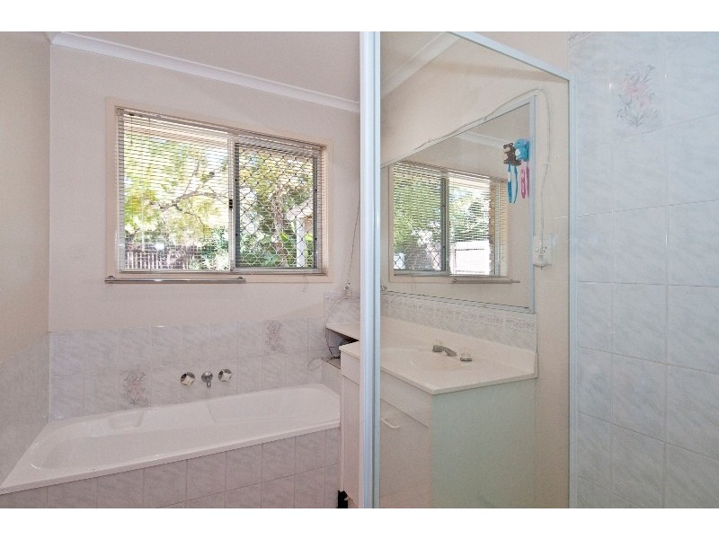 27 Apex Street, Marsden QLD 4132