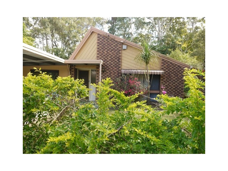 19 Gilia Street, Kingston QLD 4114