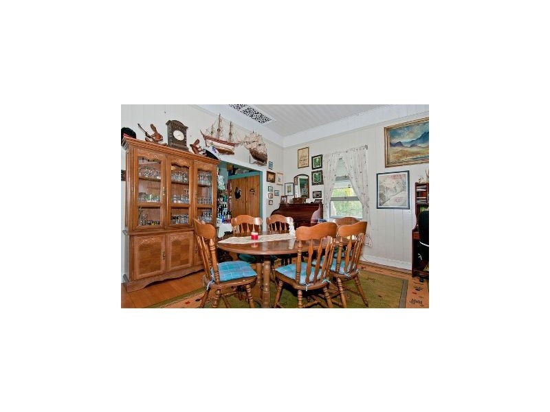 205 Loganview Road, Logan Reserve QLD 4133