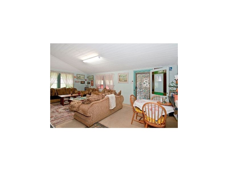 205 Loganview Road, Logan Reserve QLD 4133