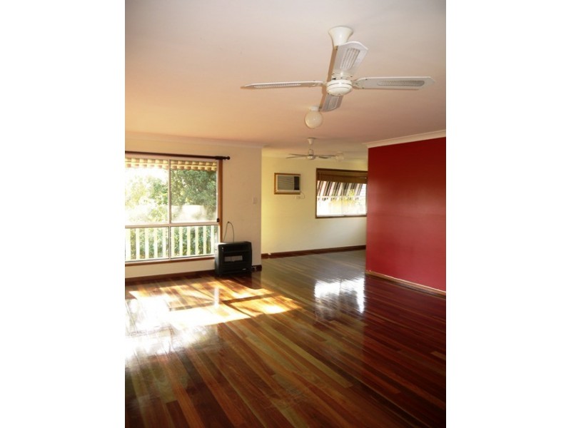 Edens Landing QLD 4207