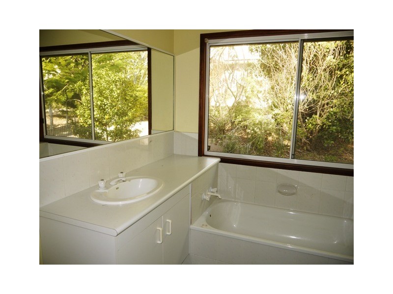 Edens Landing QLD 4207