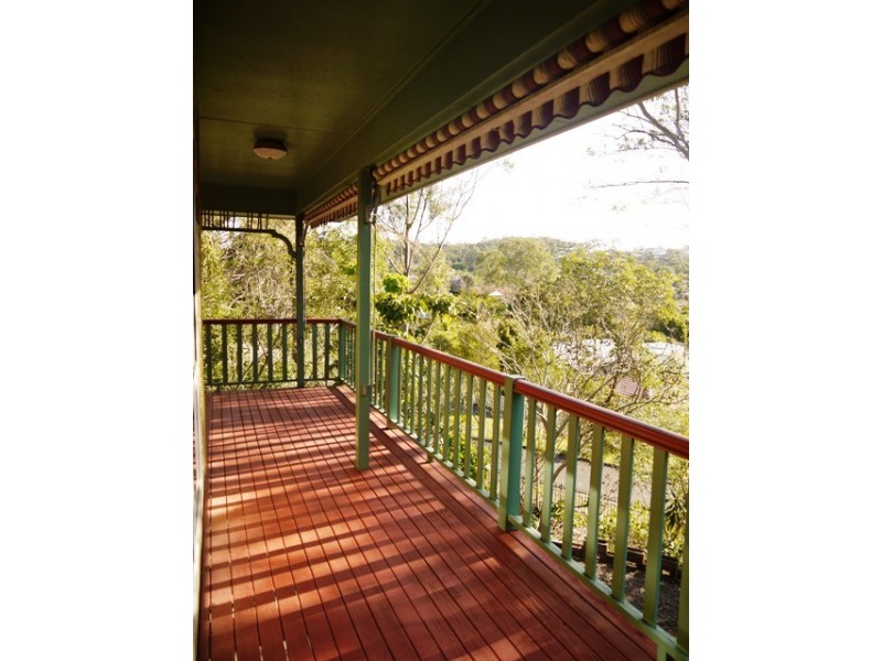 Edens Landing QLD 4207