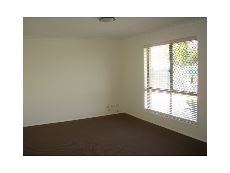 Crestmead QLD 4132