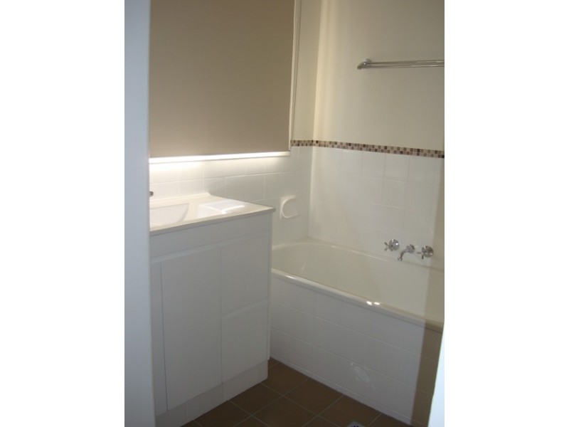 Crestmead QLD 4132