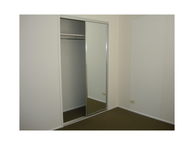 Crestmead QLD 4132
