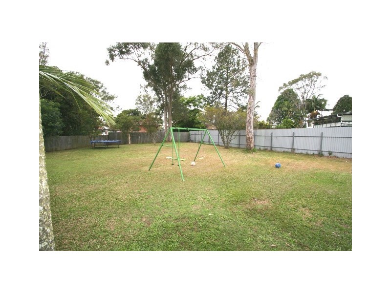 Crestmead QLD 4132