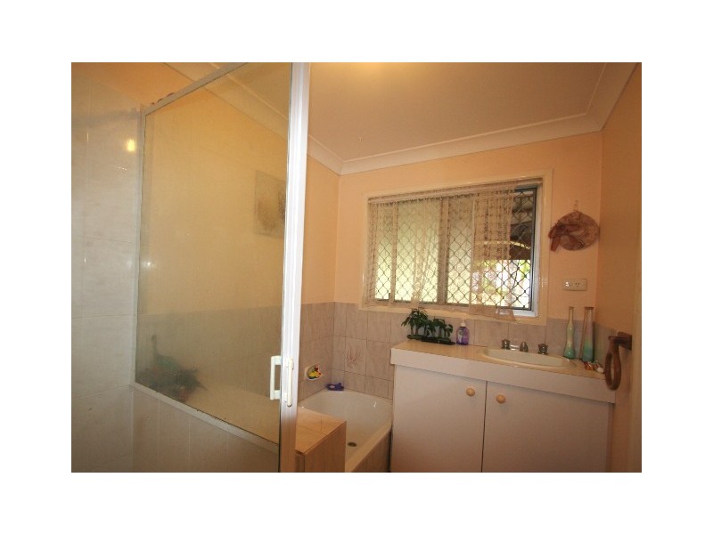 Crestmead QLD 4132