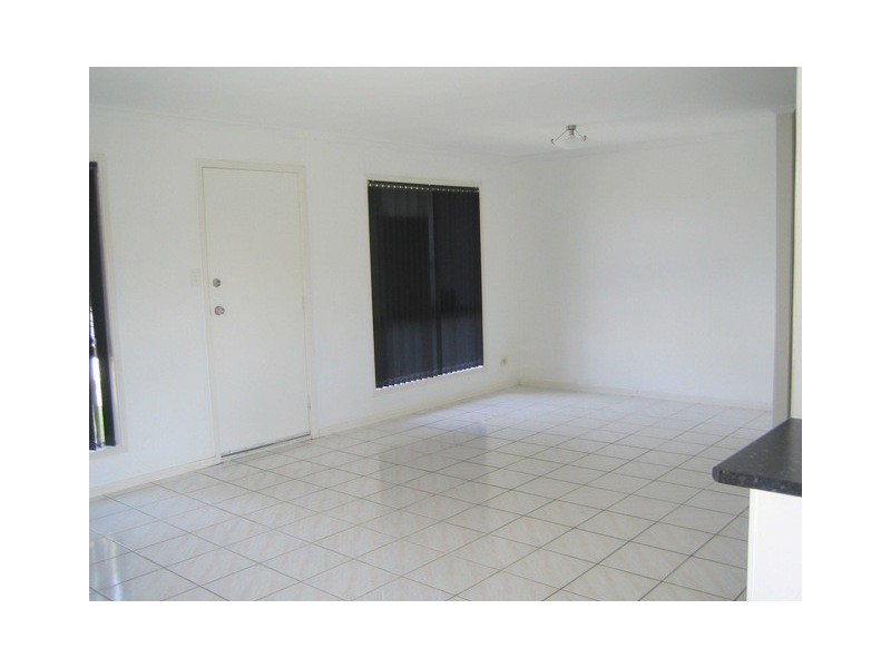Crestmead QLD 4132