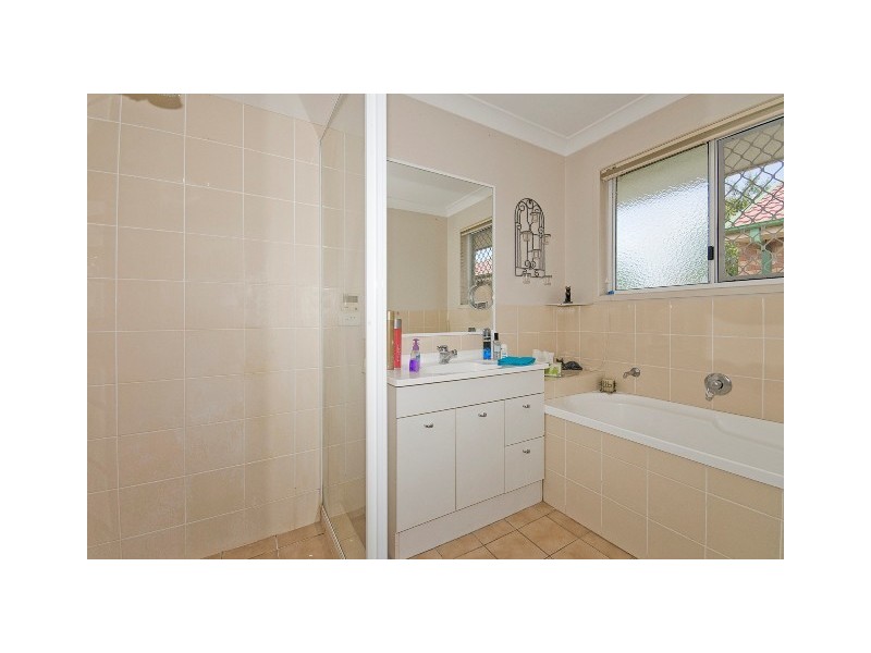 Crestmead QLD 4132