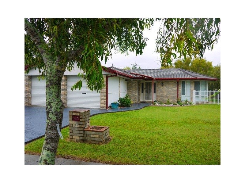 17 Crozier Cres, Meadowbrook QLD 4131