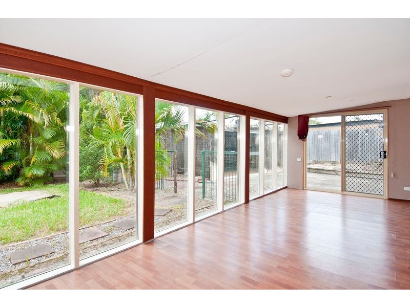 23 Quandong Street, Crestmead QLD 4132