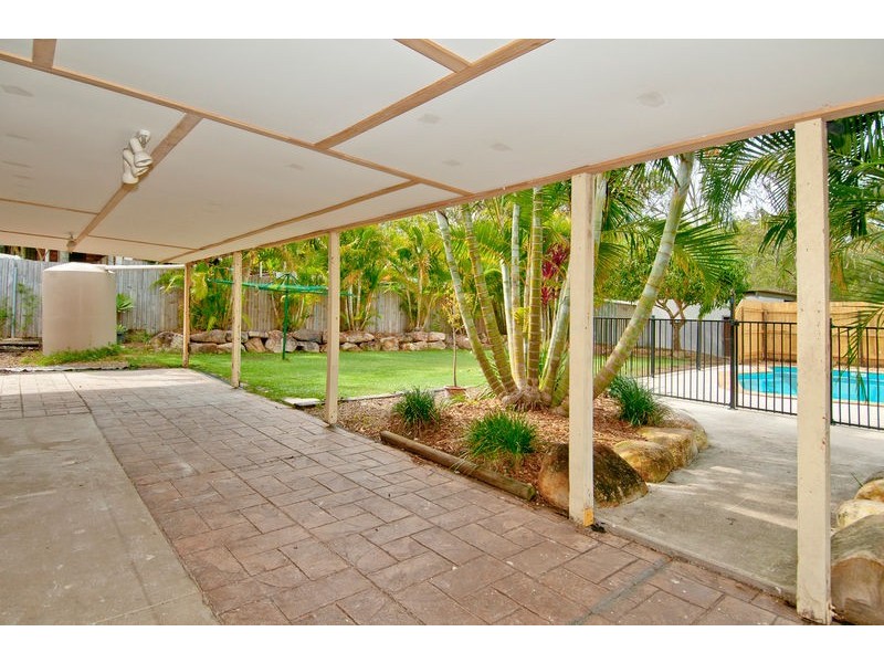 30 Ivanhoe Drive, Bethania QLD 4205