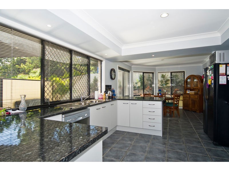 57 Overland Drive, Edens Landing QLD 4207