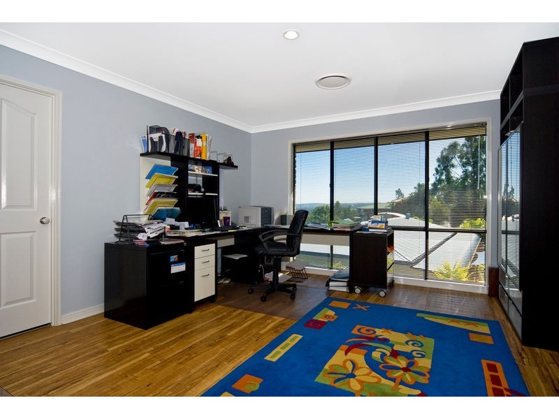 57 Overland Drive, Edens Landing QLD 4207