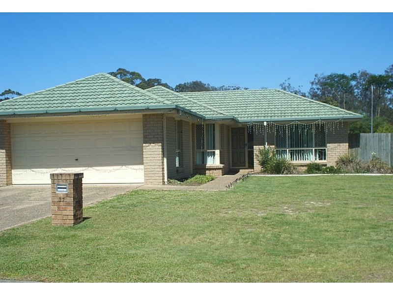 L10 Lake Amaroo Ct, Logan Reserve QLD 4133