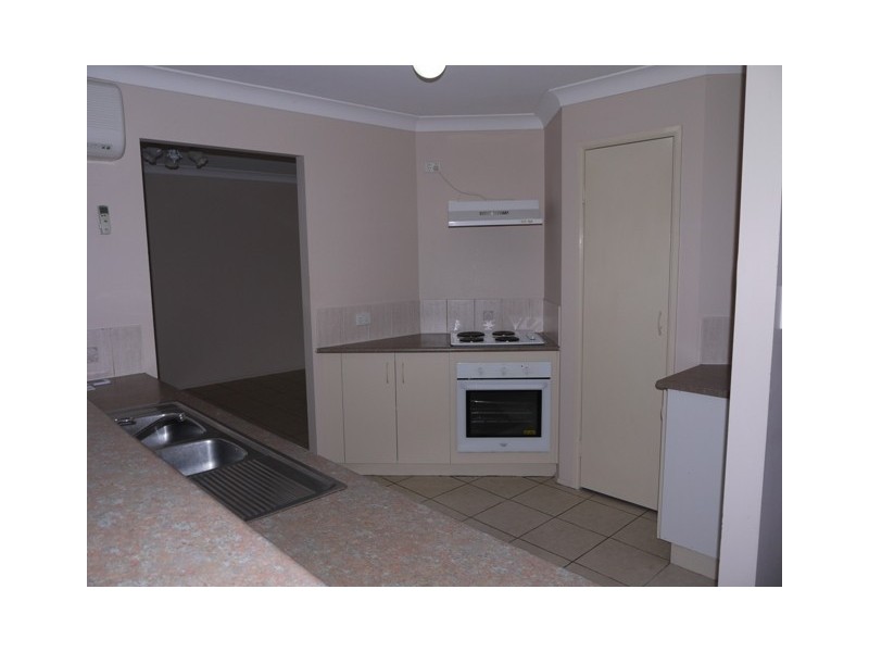 20 Julie Street, Crestmead QLD 4132