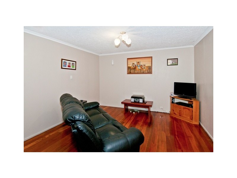 37 Keyes Street, Loganlea QLD 4131