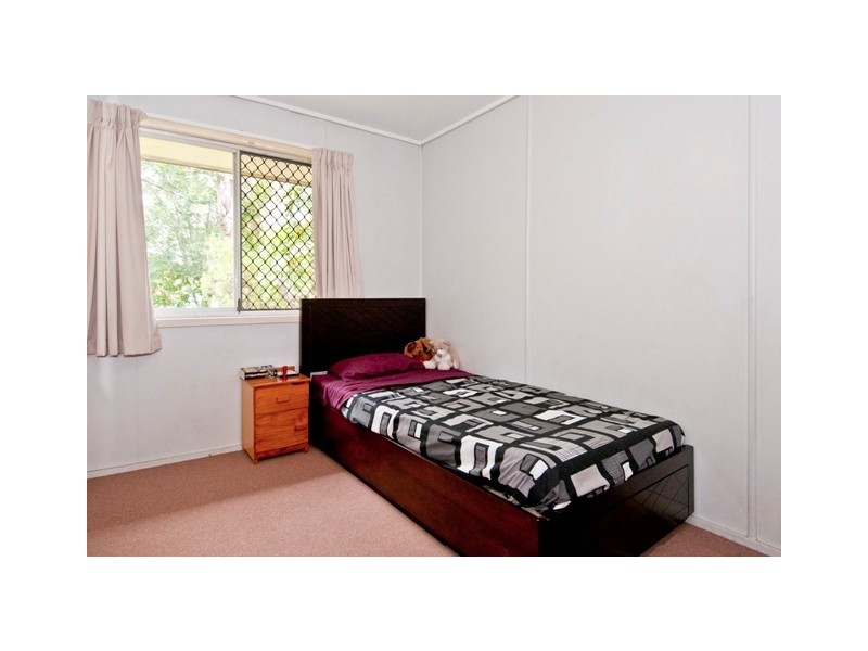 37 Keyes Street, Loganlea QLD 4131