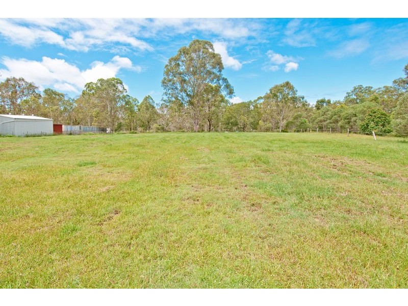 Buccan QLD 4207