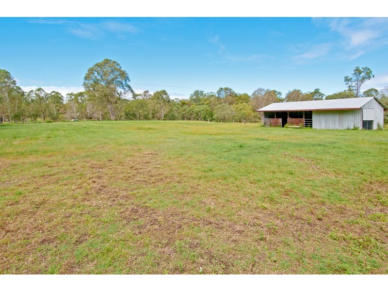 Buccan QLD 4207