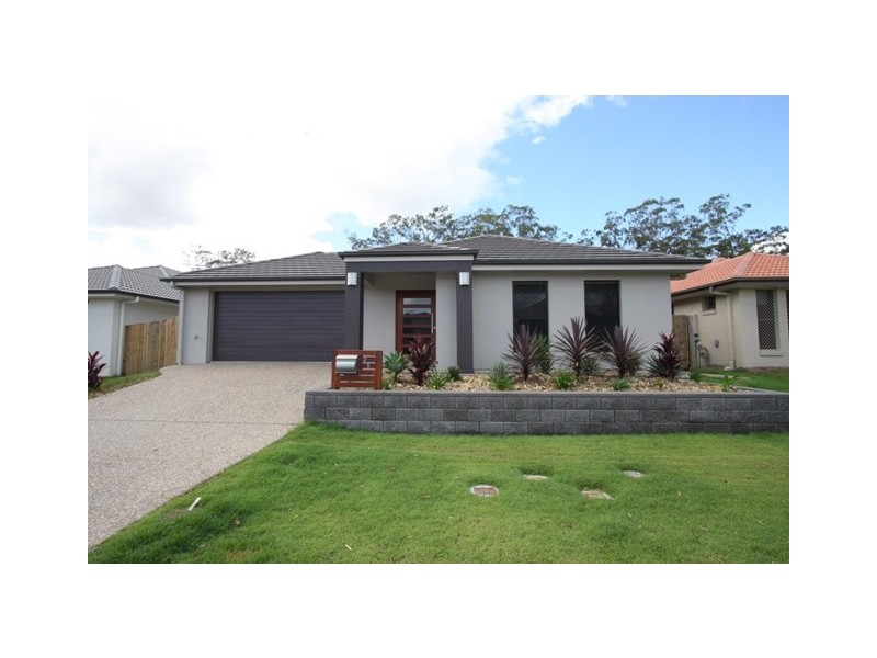 25 Kenilworth Cres, Waterford QLD 4133