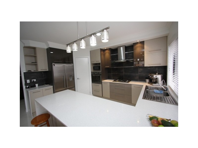 25 Kenilworth Cres, Waterford QLD 4133