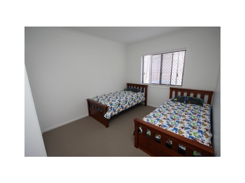 25 Kenilworth Cres, Waterford QLD 4133